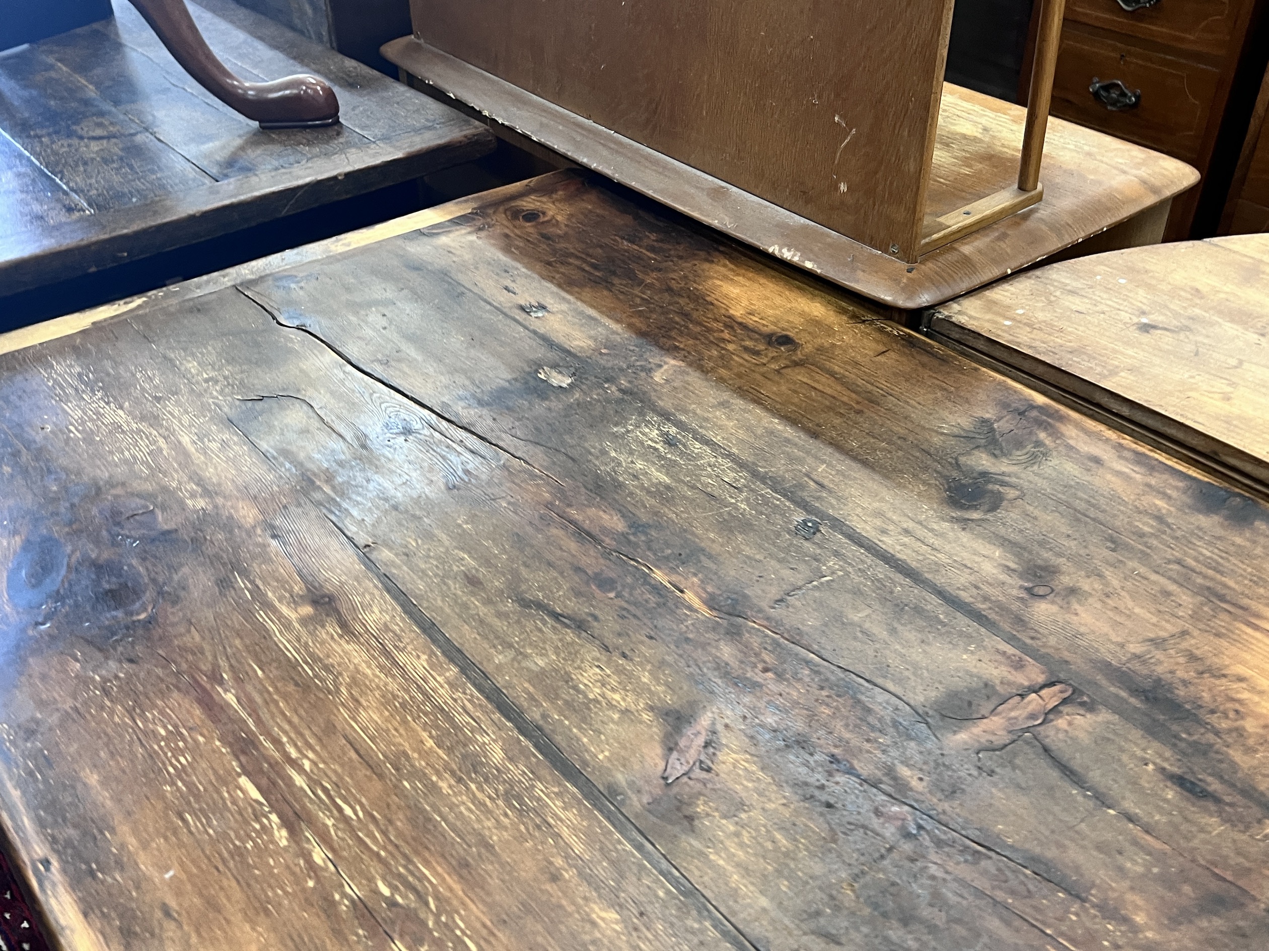 An 18th century style rectangular pine refectory table, width 182cm, depth 75cm, height 74cm